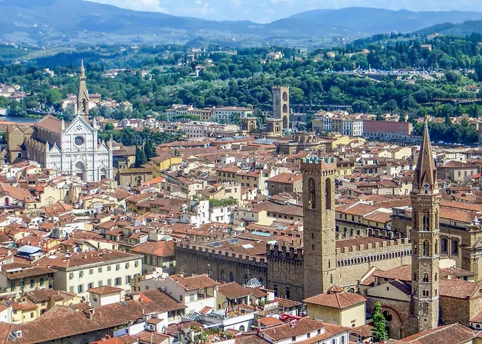 2 Bedroom Beautiful Apartment In Firenze