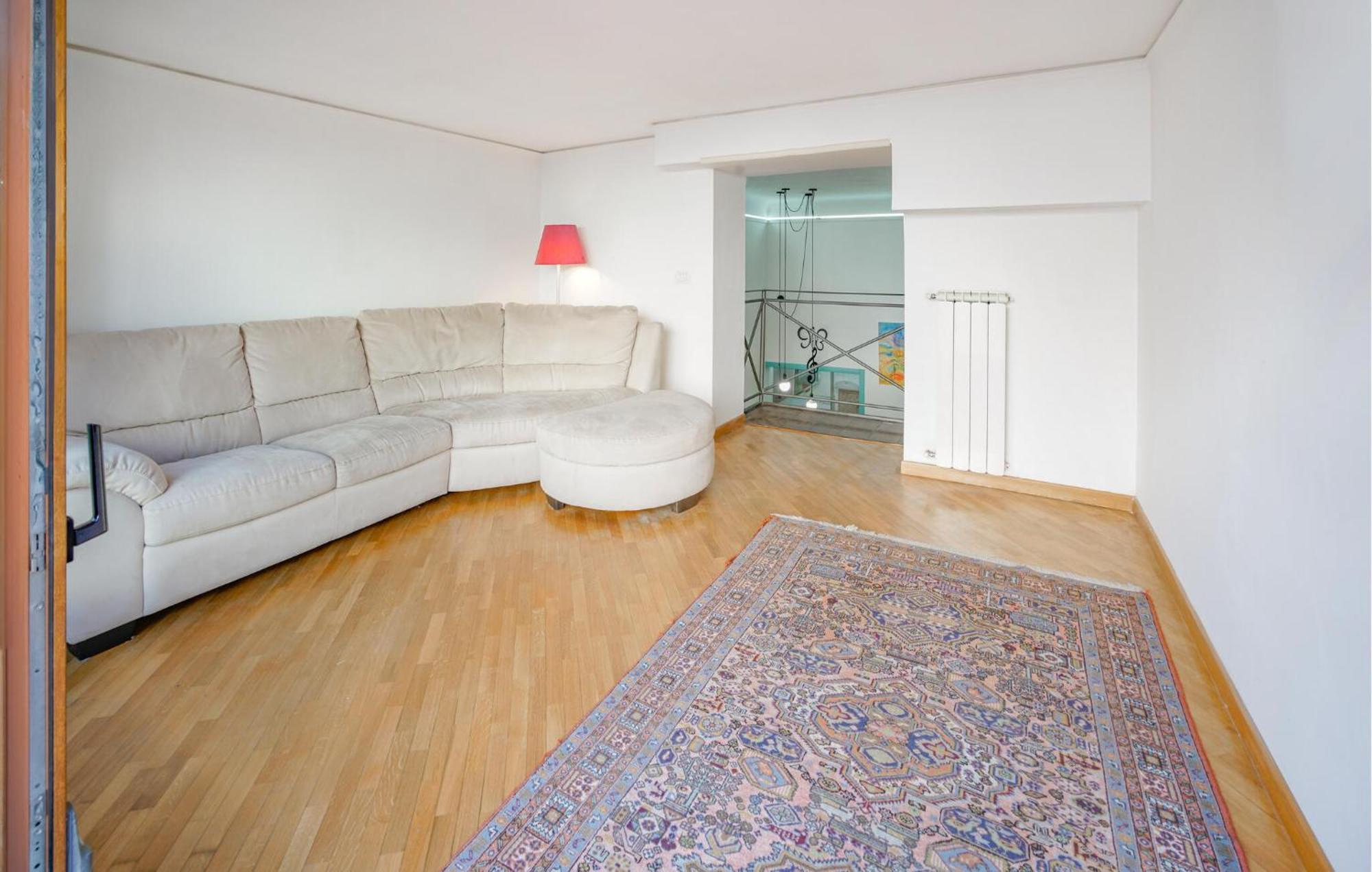 2 Bedroom Beautiful In Apartamento Florencia